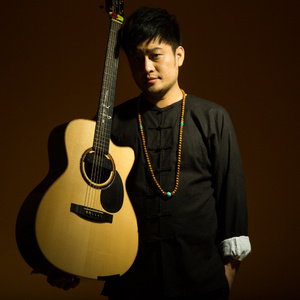 夕阳老人小便正面视频大全
